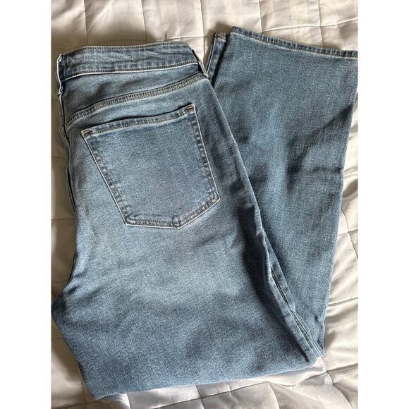 OLD NAVY JEANS size 14 - Picture 3 of 3